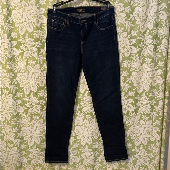 Kut from the Kloth Catherine Boyfriend Jeans - Picture 2 of 8